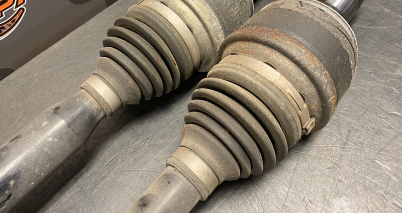 2011 CHEVROLET CAMARO SS OEM REAR CV AXLES PAIR DR PS USED