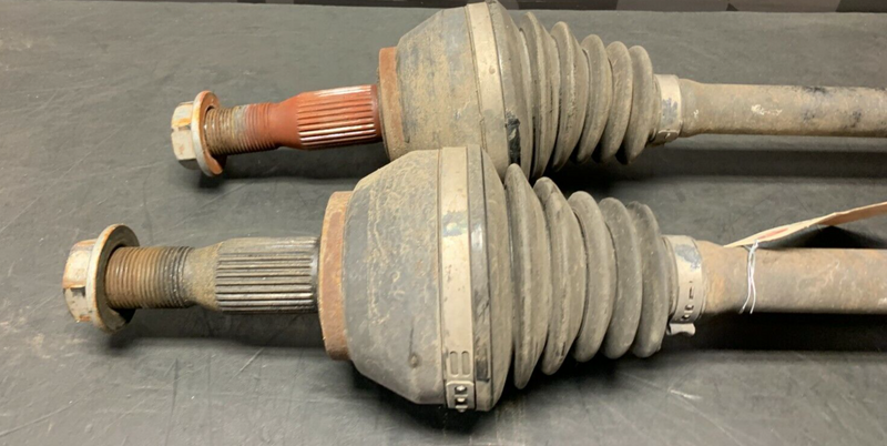 2005 CORVETTE C6 CONVERTIBLE OEM REAR AXLES AXLE SHAFT SET 45K