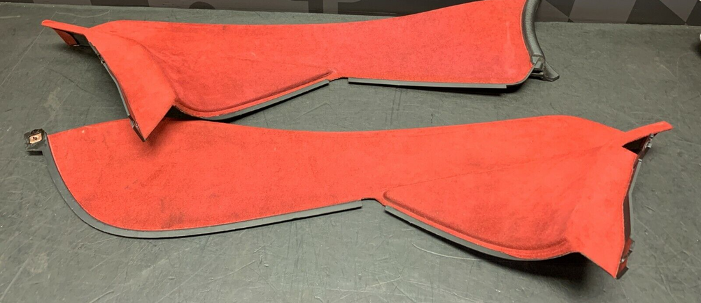 2006 PONTIAC GTO OEM RED SUEDE CENTER CONSOLE KNEE SIDE PANELS