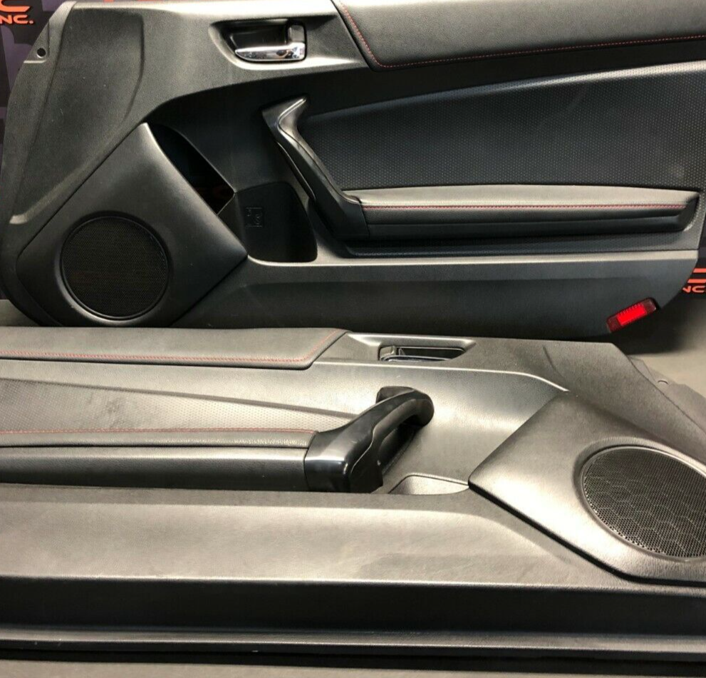 2013 SUBARU BRZ SCION FRS OEM FRONT DOOR PANELS DRIVER PASSENGER