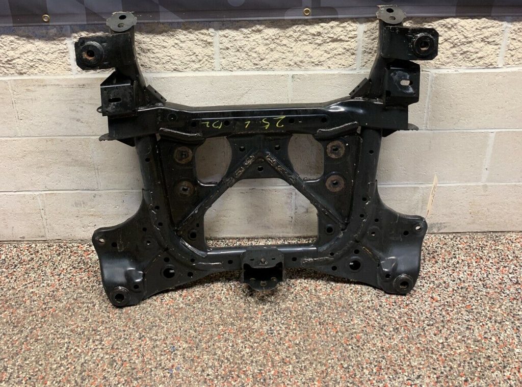 NISSAN R35 GTR OEM FRONT SUBFRAME ENGINE CRADLE
