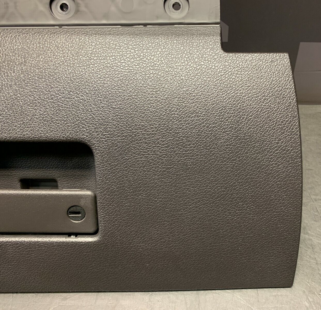 2014 FORD MUSTANG GT OEM GLOVE BOX