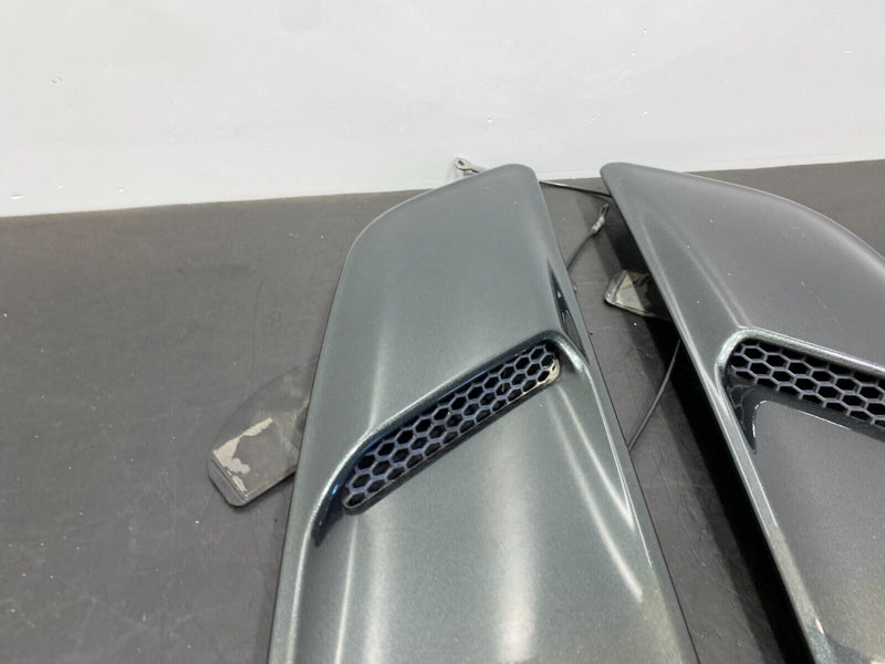 2015 FORD MUSTANG GT OEM HOOD VENTS VENT PAIR DRIVER PASSENGER USED