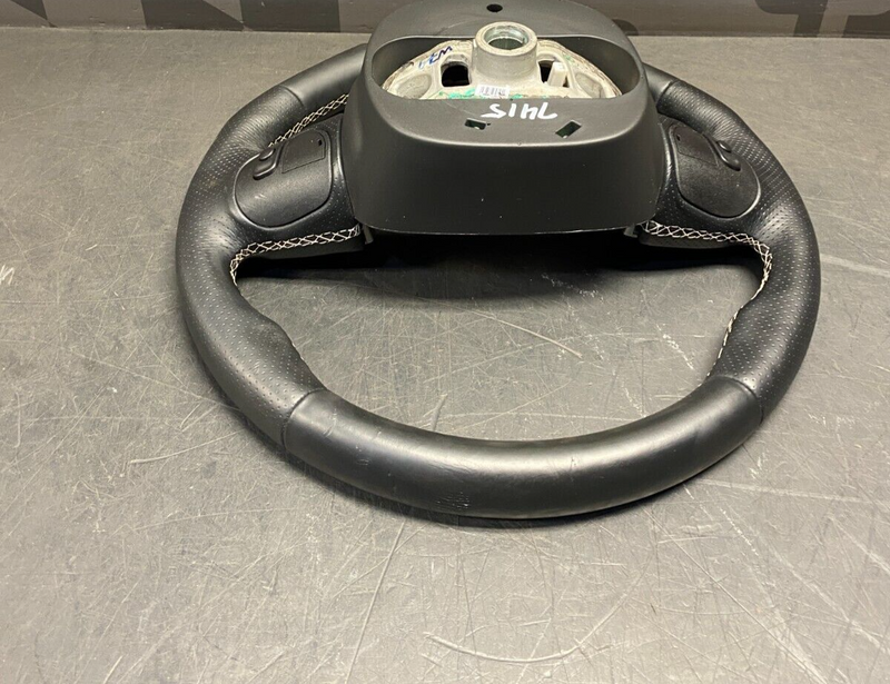 2018 DODGE CHALLENGER HELLCAT OEM STEERING WHEEL USED **SEE PICS**