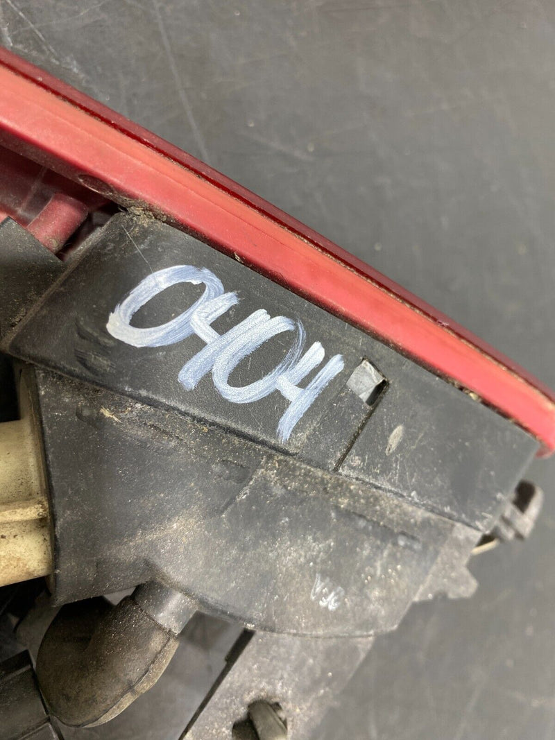 44204400