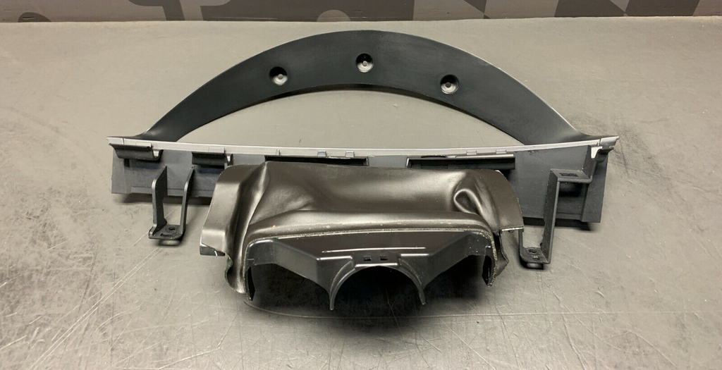 2009 PONTIAC G8 GT OEM GAUGE INSTRUMENT CLUSTER BEZEL TRIM