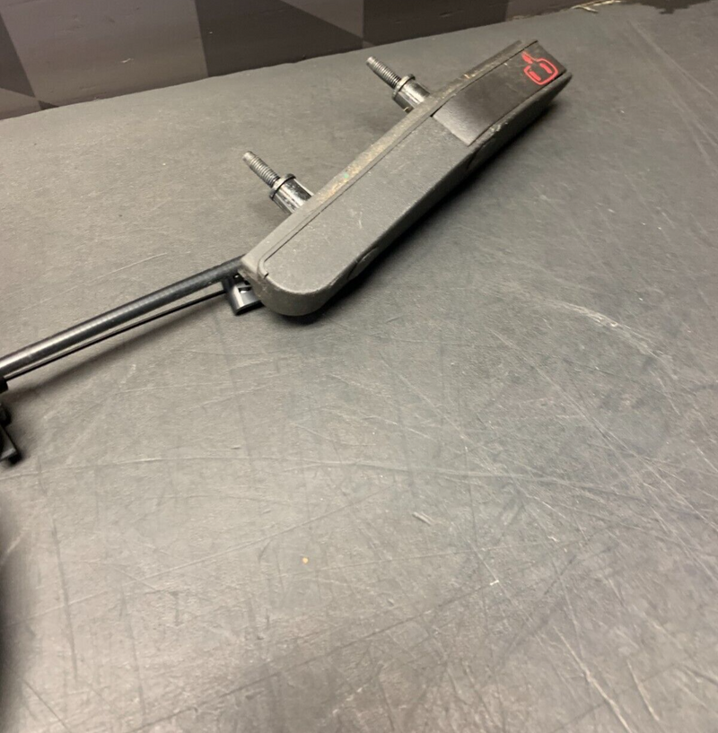 2007 CORVETTE C6 OEM DRIVER DOOR LATCH WITH EMERGENCY HANDLE RELEASE USED