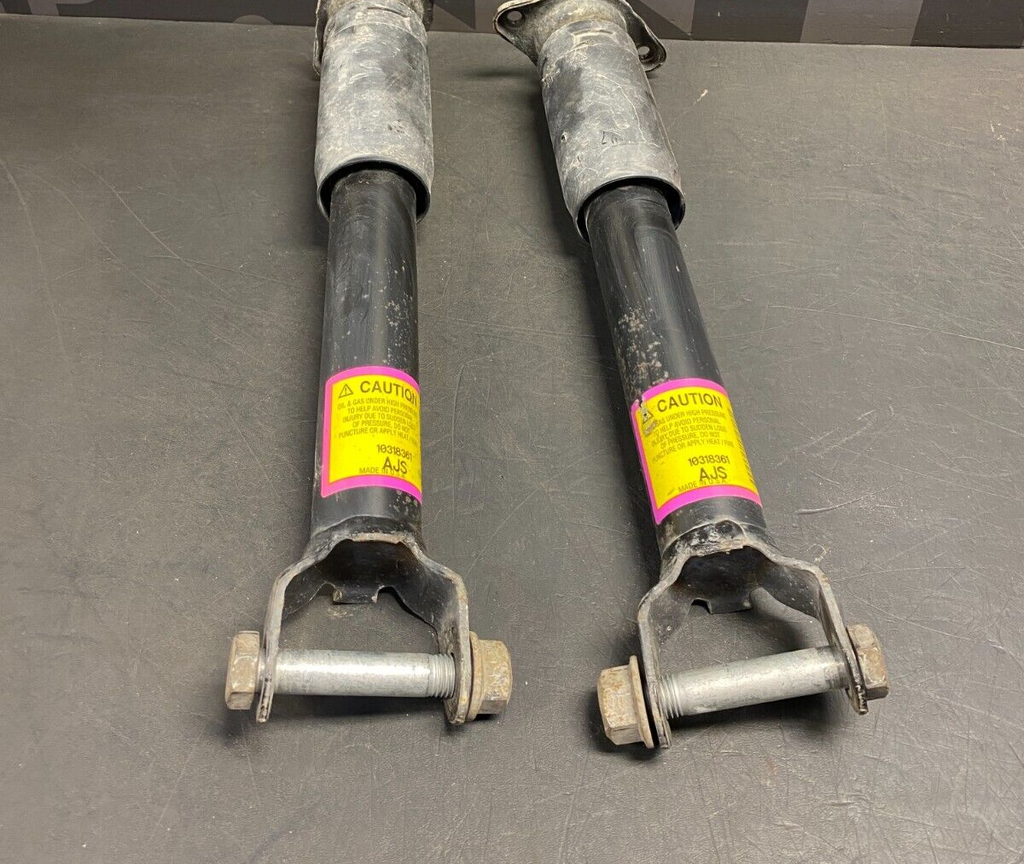 2007 CORVETTE C6 Z06 OEM REAR STRUTS PAIR DR PS USED