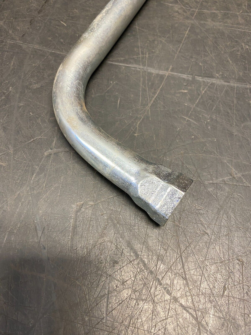 2012 AUDI R8 V10 OEM COUPE OEM LUG NUT WRENCH USED