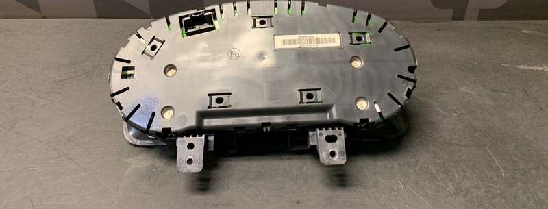 2014 CAMARO SS OEM GAUGE CLUSTER  USED