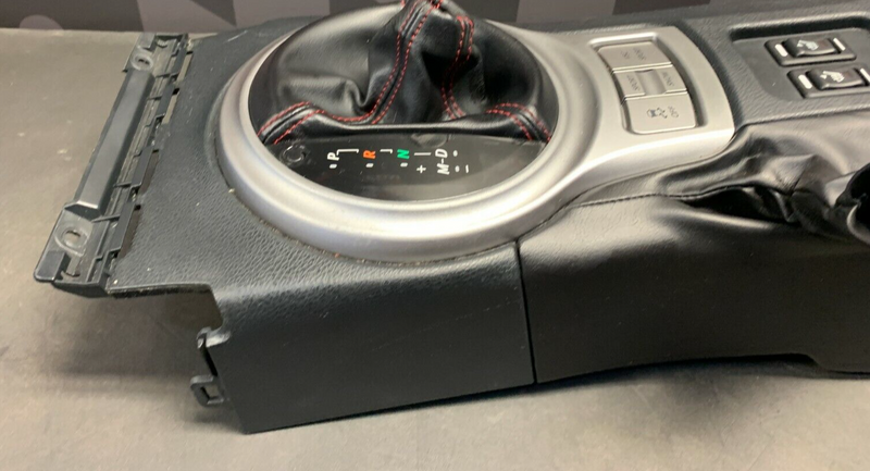 2015 SUBARU BRZ FRS 86 OEM A.T CENTER CONSOLE W/ RED STITCHED BRAKE HANDLE BOOT