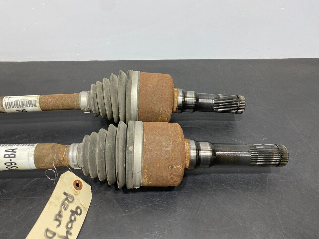 2021 FORD MUSTANG GT OEM REAR CV AXLES PAIR DRIVER PASSENGER AXLE USED