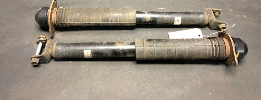 2014 NISSAN 370Z OEM REAR SHOCKS STRUTS DRIVER PASSENGER
