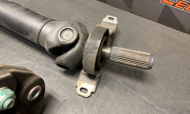 2015 CHEVROLET CAMARO SS OEM DRIVESHAFT PROP SHAFT M/T USED