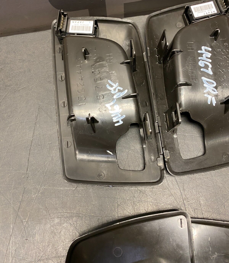 2007 CADILLAC CTS V CTS-V OEM INTERIOR DOOR HANDLE TRIM BEZEL SET OF (4) USED