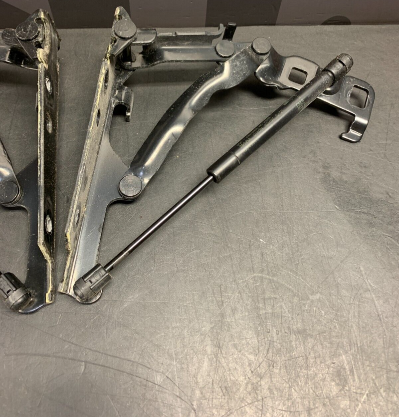 2008 CORVETTE C6 OEM TRUNK HINGES