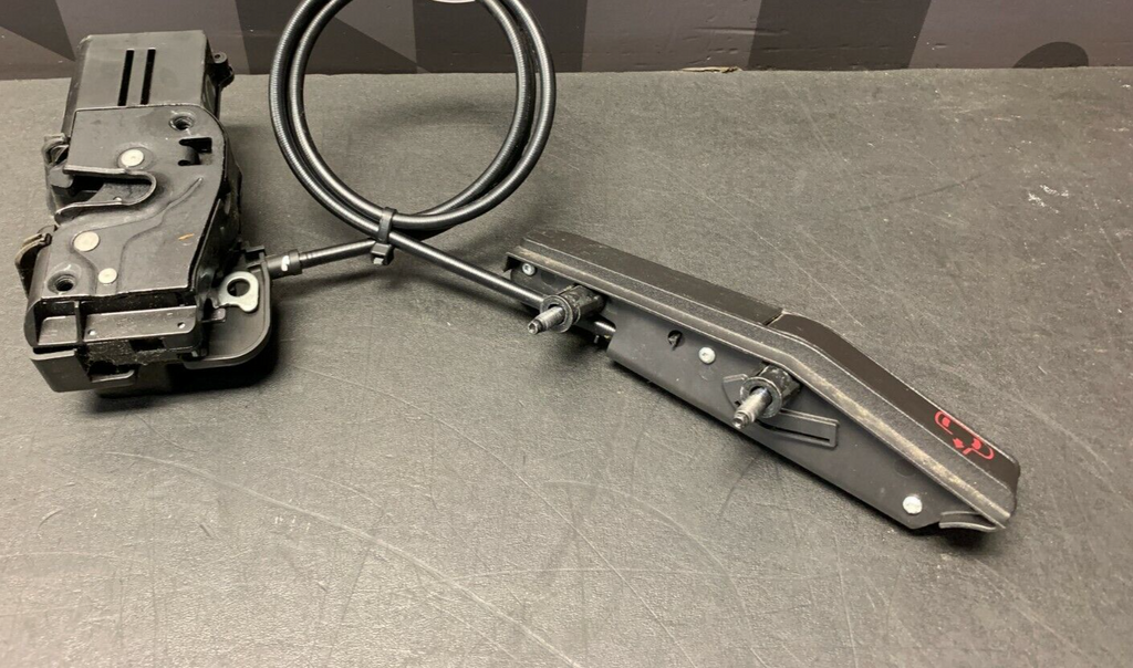 2005 CORVETTE C6 CONVERTIBLE OEM PASSENGER WINDOW DOOR LOCK ACTUATOR