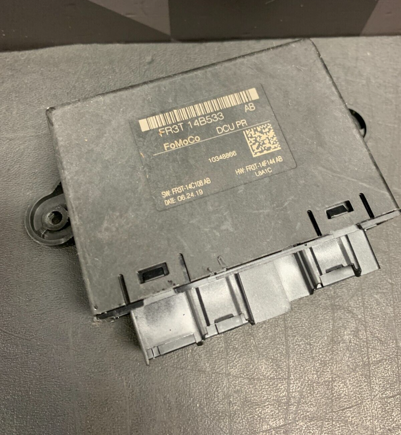 2019 FORD MUSTANG GT OEM PASSENGER DOOR CONTROL MODULE USED