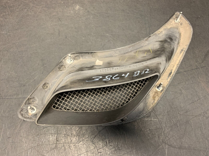 2004 CORVETTE C5 Z06 OEM DRIVER EXTERIOR BRAKE DUCT INSERT 43k MILES