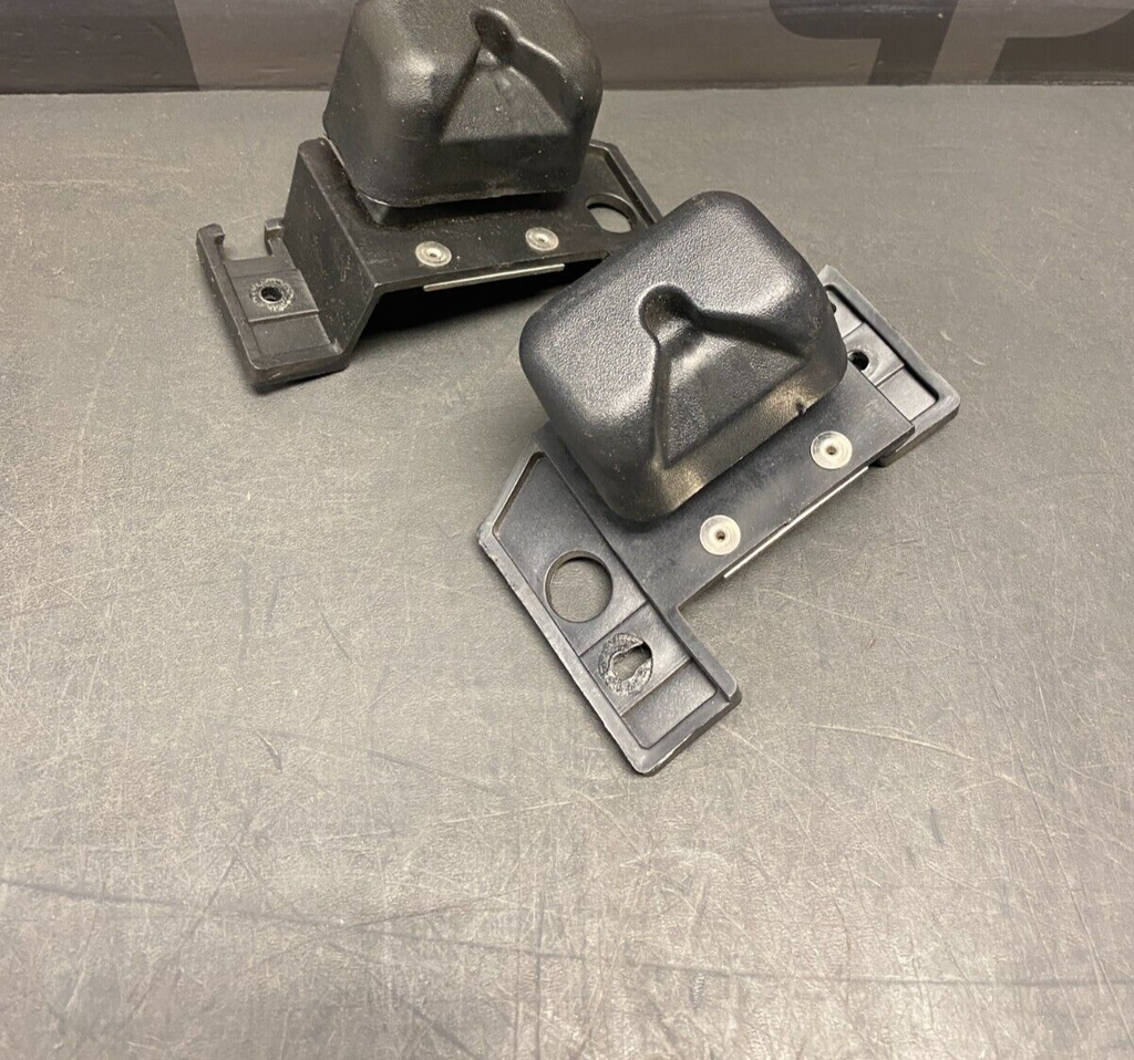 2013 CORVETTE C6 GRANDSPORT OEM TARGA REAR TRUNK HOLDERS USED