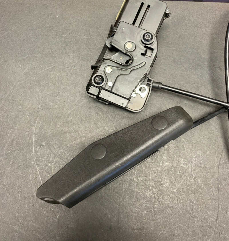 2007 CORVETTE C6 OEM PASSENGER DOOR LOCK ACTUATOR