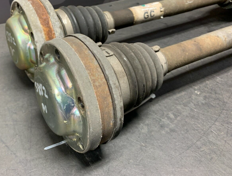 2004 PONTIAC GTO OEM REAR AXLES AXLE SHAFT SET DRIVER PASSENGER