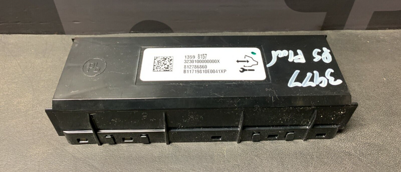 2018 CAMARO ZL1 OEM 13598157 TEMPERATURE CONTROL MODULE