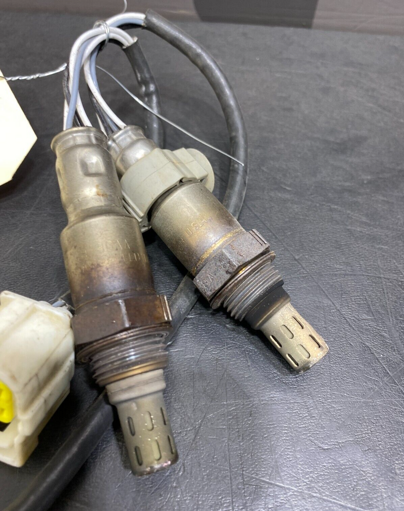 2018 DODGE 392 SCAT PACK OEM PRIMARY OXYGEN SENSORS PAIR DR PS USED