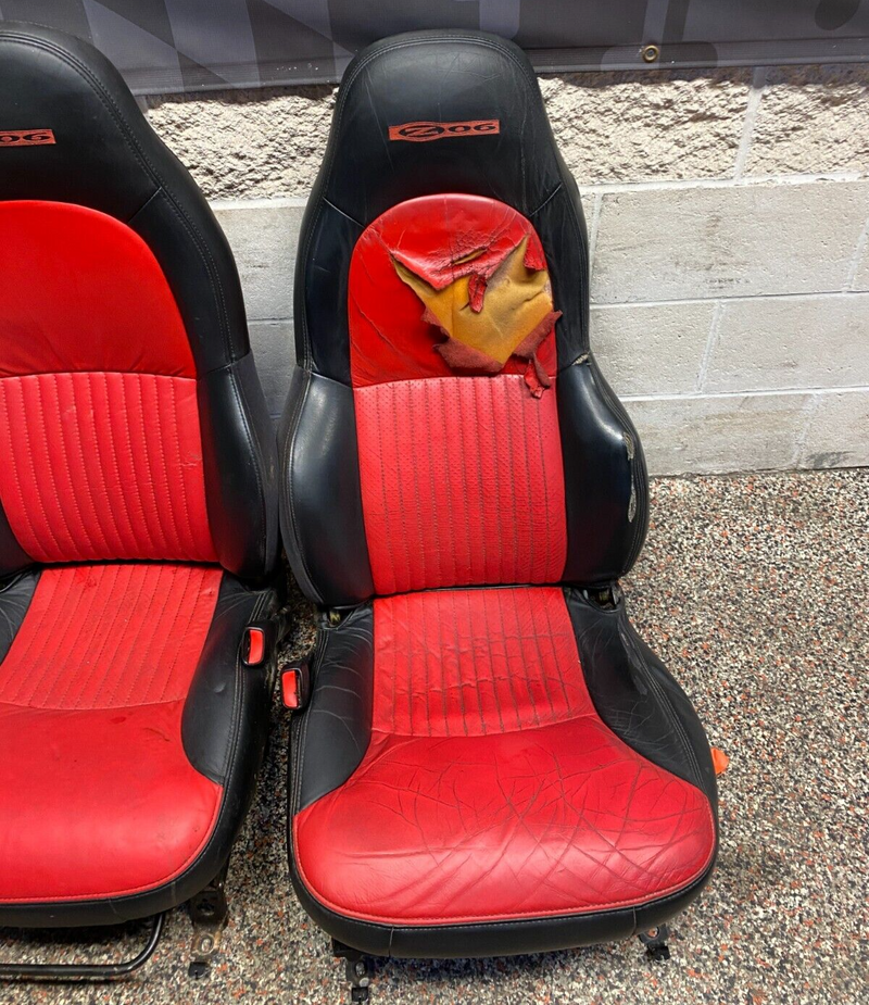 2001 CORVETTE C5 Z06 OEM MOD RED SEATS PAIR DR PS USED **NEED RECOVERED**