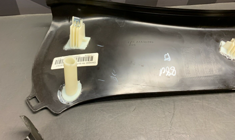 2007 CORVETTE C6 OEM DRIVER PASSENGER SIDE B PILLAR TRIM PANELS