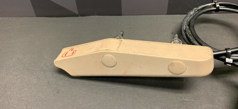 2008 CORVETTE C6 COUPE OEM PASSENGER DOOR LATCH ACTUATOR W/ RELEASE TAN
