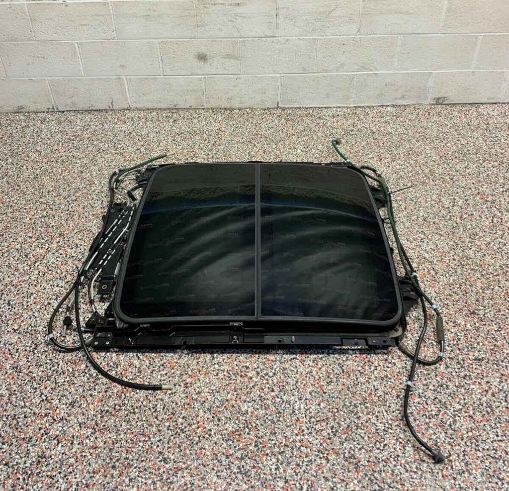 2011 CADILLAC CTS-V CTS V SEDAN OEM SUN ROOF MOON ROOF ASSY -LOCAL PICK UP ONLY-