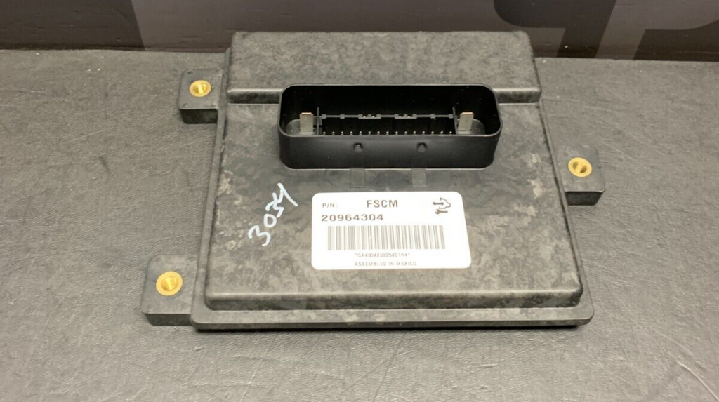 2013 CADILLAC CTS V COUPE OEM 20964304 FUEL PUMP CONTROL MODULE
