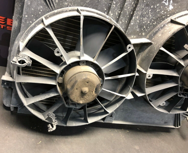 2001 CORVETTE C5 Z06 OEM RADIATOR COOLING FANS AC CONDENSER ASSY