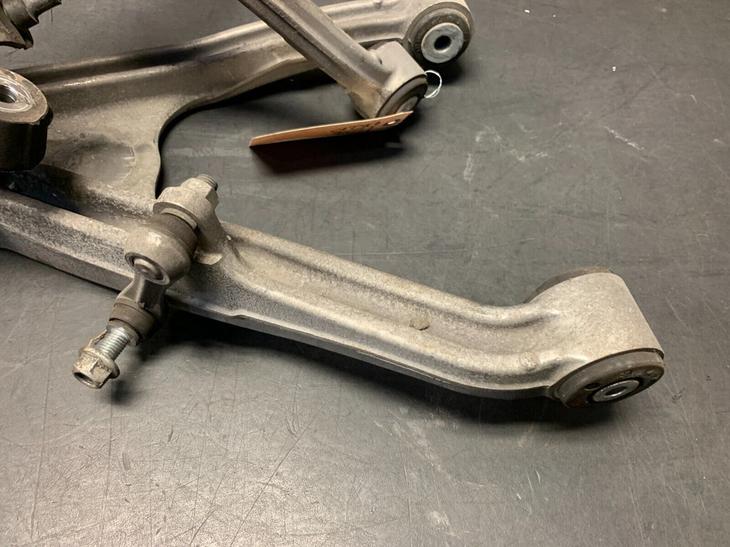 2008 CORVETTE C6 OEM DRIVER LH REAR KNUCKLE CORNER USED 29K MILES!!