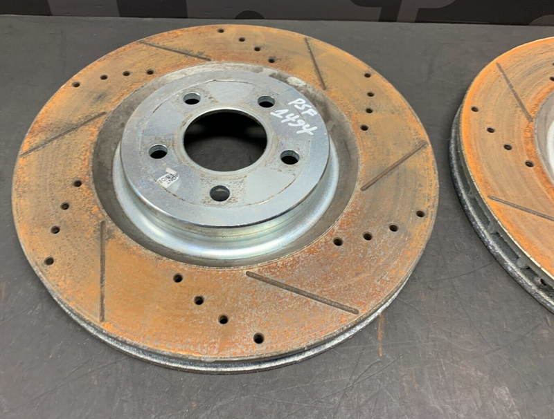 2013 FORD MUSTANG GT AFTERMARKET DRILLED SLOTTED FRONT ROTORS