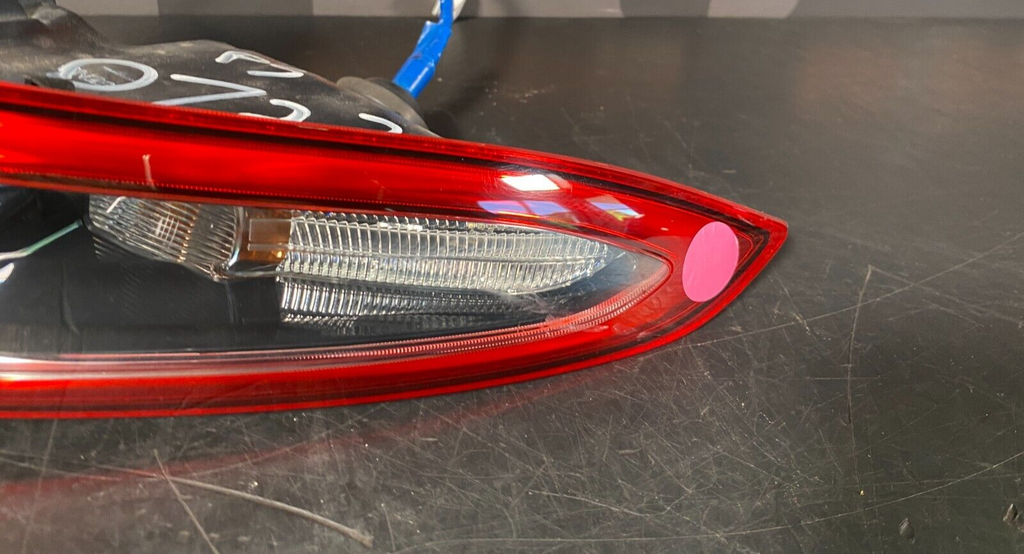 2018 MAZDA MIATA ND OEM PASSENGER REAR TAIL LIGHT TAIL LAMP ASSEMBLY USED