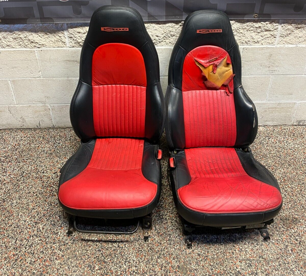 2001 CORVETTE C5 Z06 OEM MOD RED SEATS PAIR DR PS USED **NEED RECOVERED**