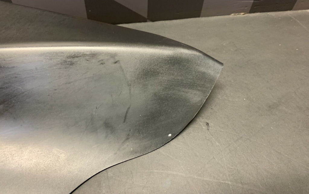 2002 CORVETTE C5 Z06 OEM PASSENGER FRONT LINER COVER SIDE