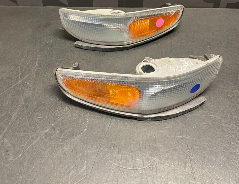 2002 CORVETTE C5Z06 OEM TURN SIGNAL SIDE MARKER LIGHTS PAIR USED