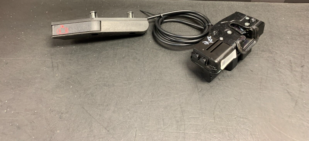 2013 CADILLAC CTS V COUPE OEM PASSENGER DOOR LOCK ACTUATOR