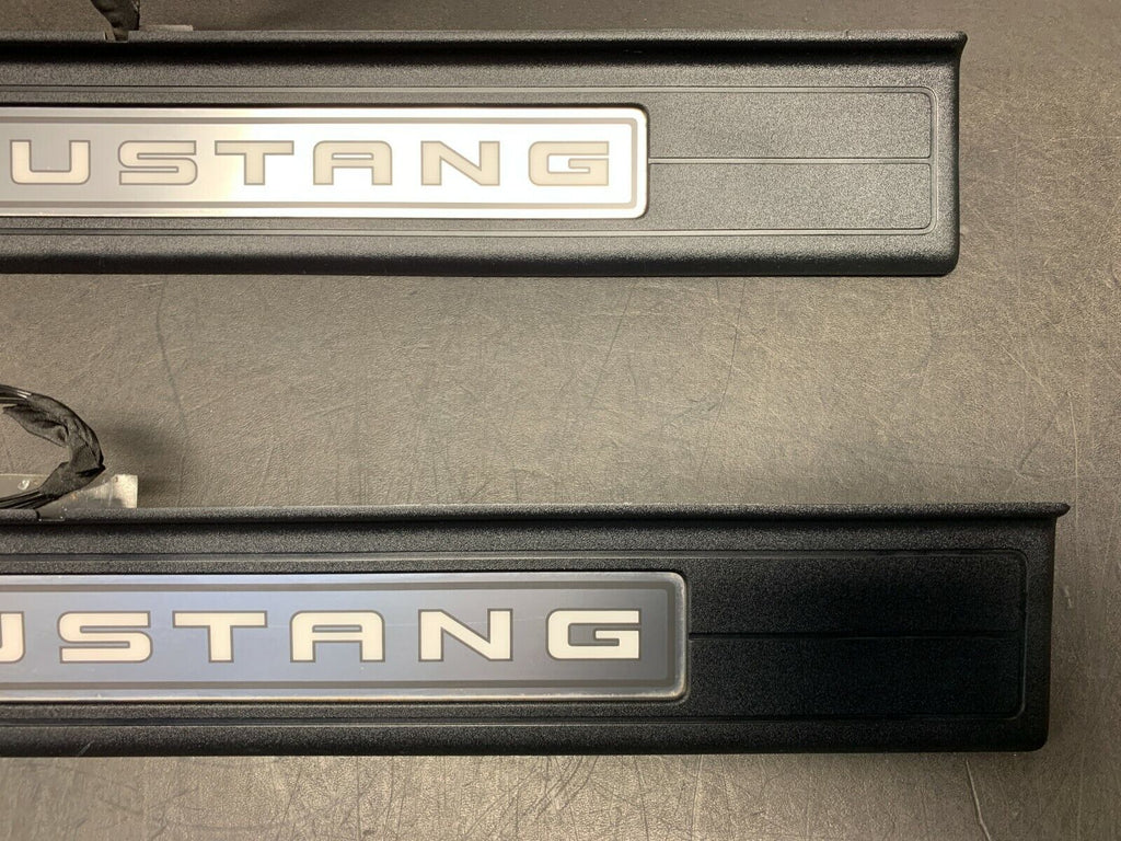 2018 FORD MUSTANG GT OEM LIT DOOR SILLS PANELS TRIM