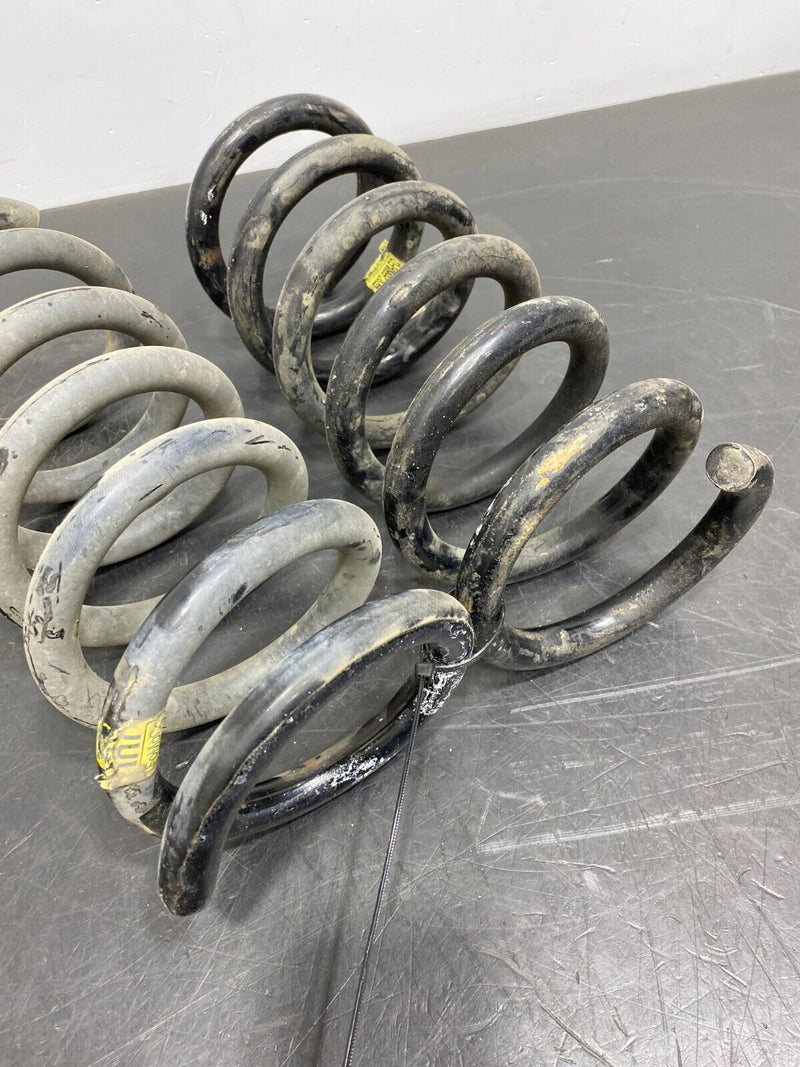 2015 FORD MUSTANG GT OEM REAR COIL SPRINGS PAIR DRIVER PASSENGER REAR USED