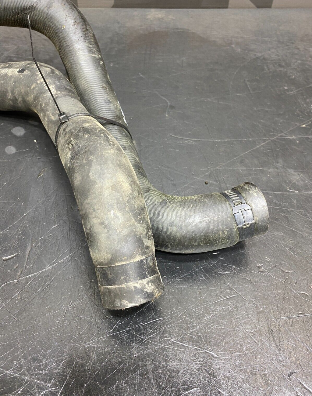 2011 CORVETTE C6 GRANDSPORT OEM RADIATOR COOLANT HOSES PAIR USED