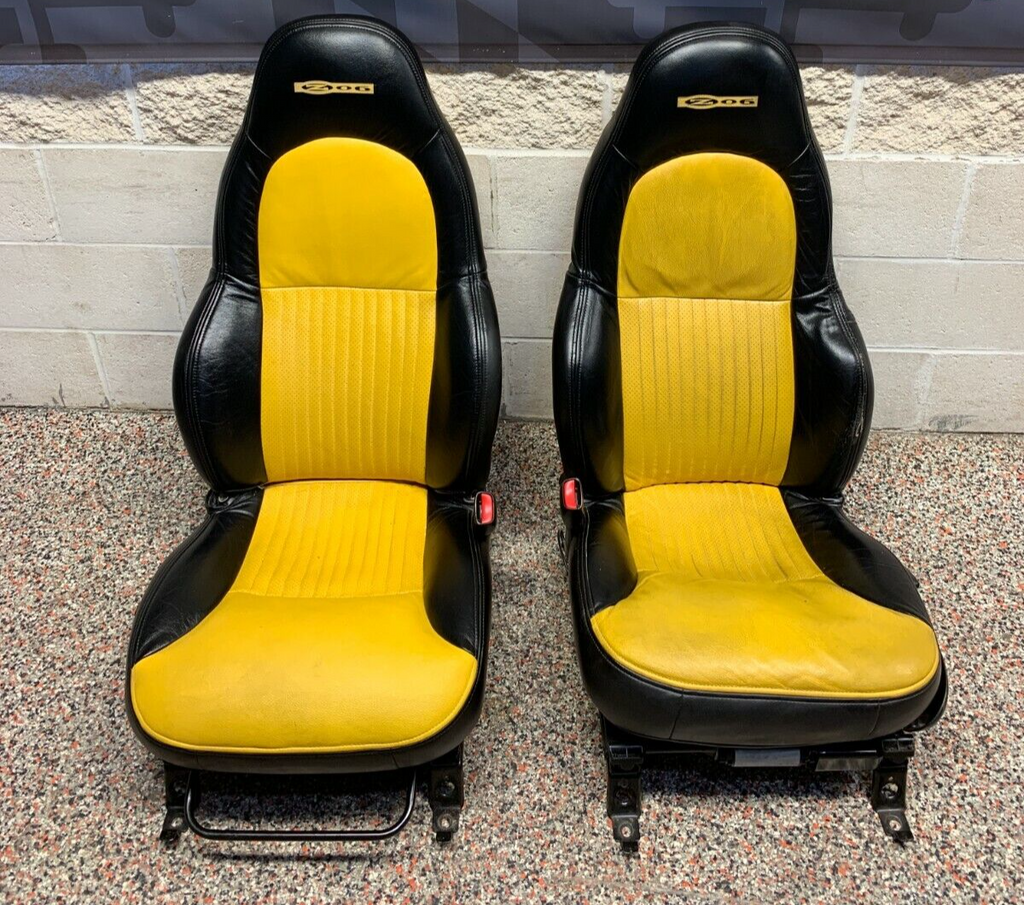 2001 CORVETTE C5 Z06 FRONT SEATS W/ YELLOW COVERS