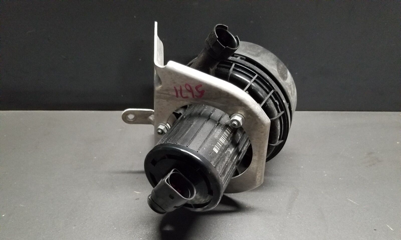 2008 AUDI R8 COUPE V8 OEM AIR PUMP SECONDARY