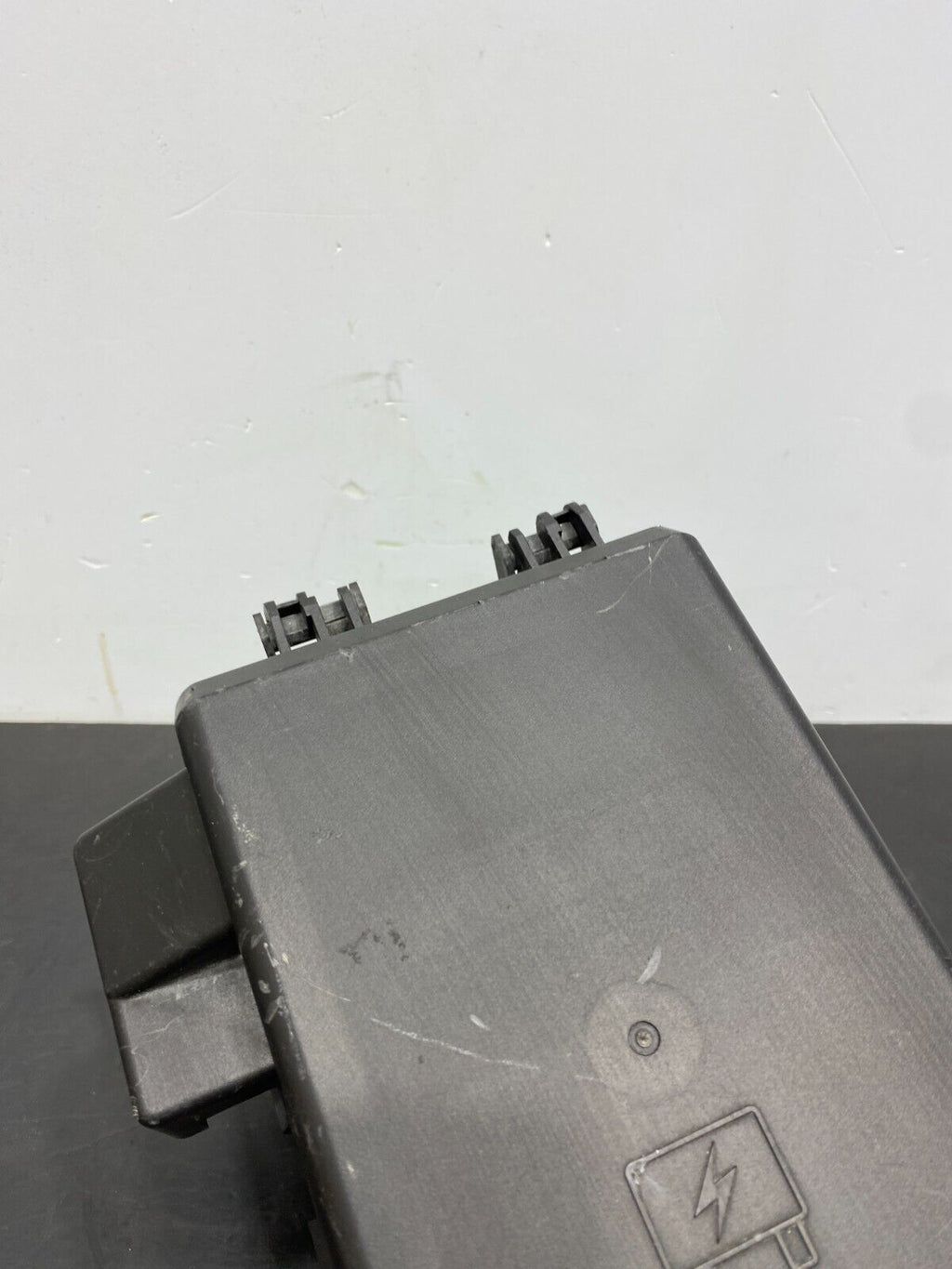 44301052