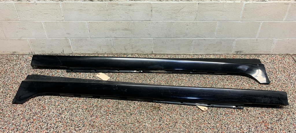 2009 PONTIAC G8 GT OEM DRIVER PASSENGER SIDE SKIRTS ROCKER PANELS