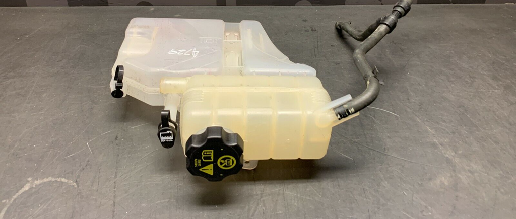 2018 CAMARO ZL1 COUPE OEM COOLANT RESERVOIR BOTTLE TANK