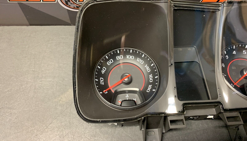 2014 CAMARO SS OEM GAUGE CLUSTER  USED